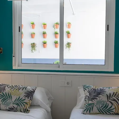 Singularstays Marina *