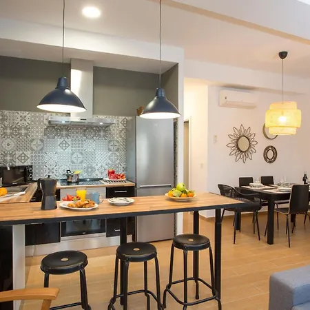 Singularstays Marina Valenza
